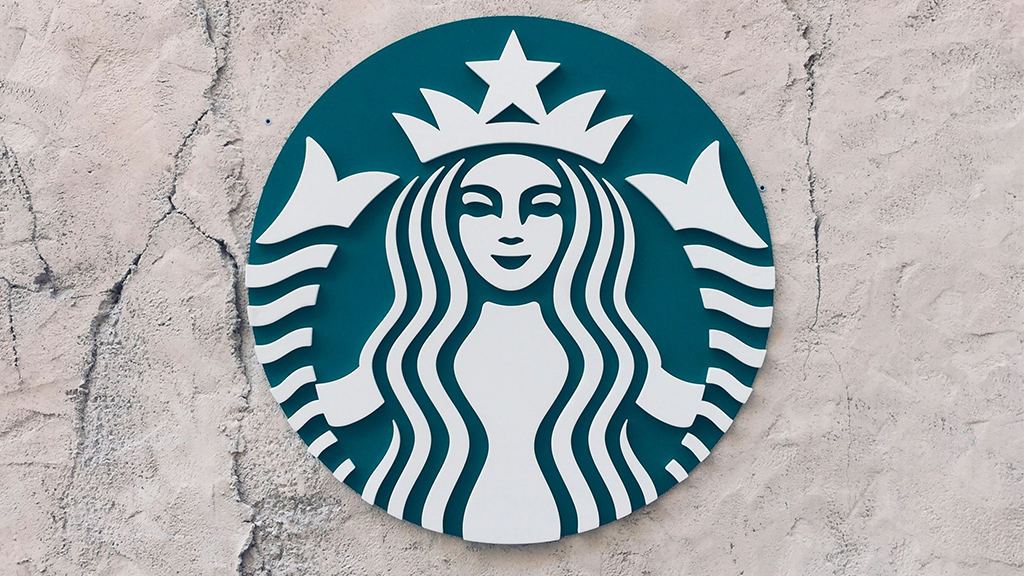 Schultz Urges Starbucks to Rectify U.S. Operations